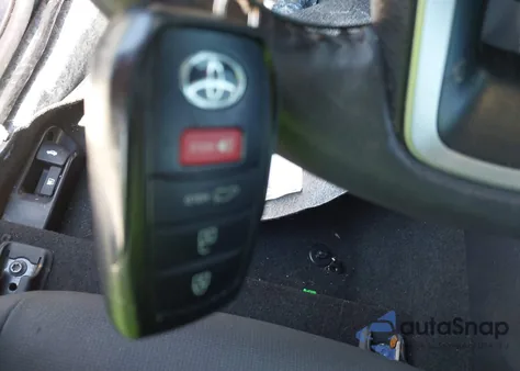 2023 Toyota Corolla Se из США, поврежденный, VIN 5YFS4MCE6PP142834